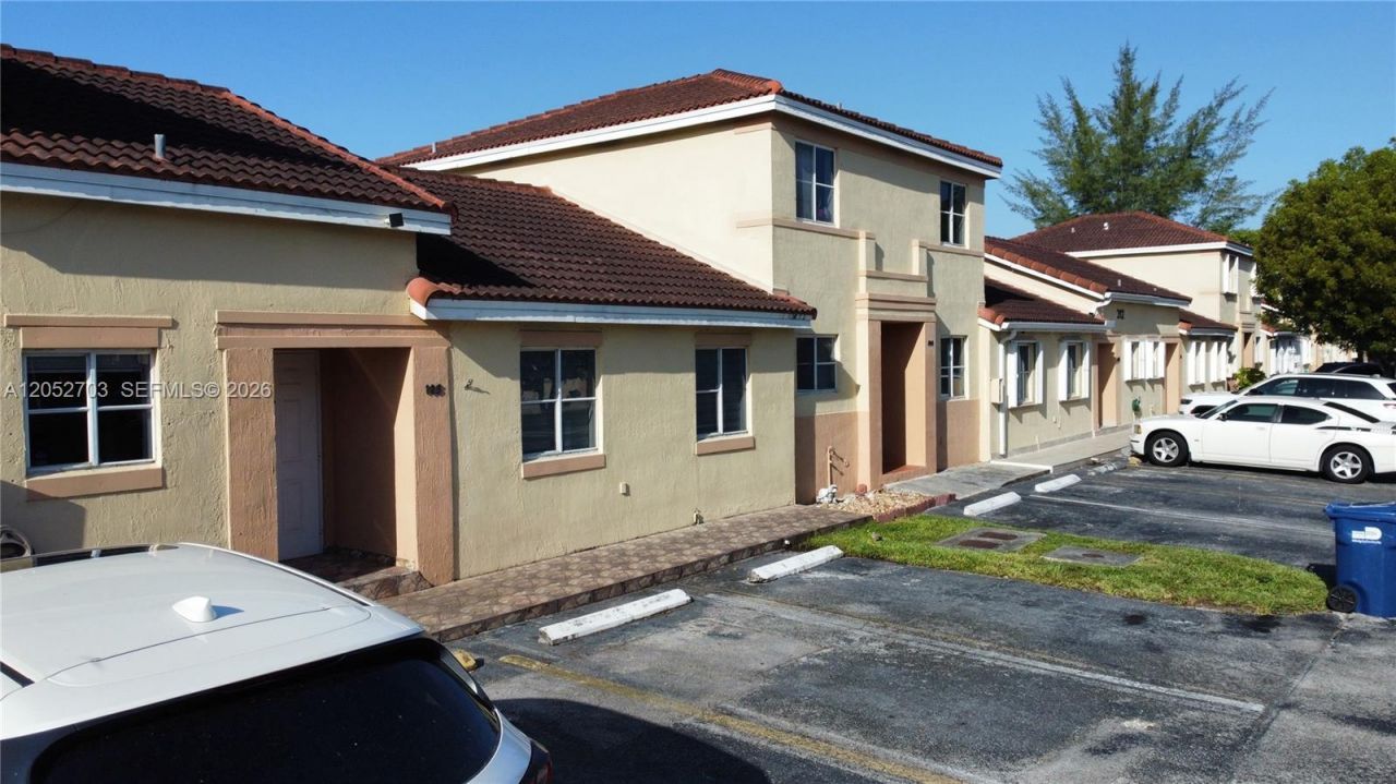 312 NW 114th Ave, Unit 4-103, Sweetwater, FL 33172 Photo