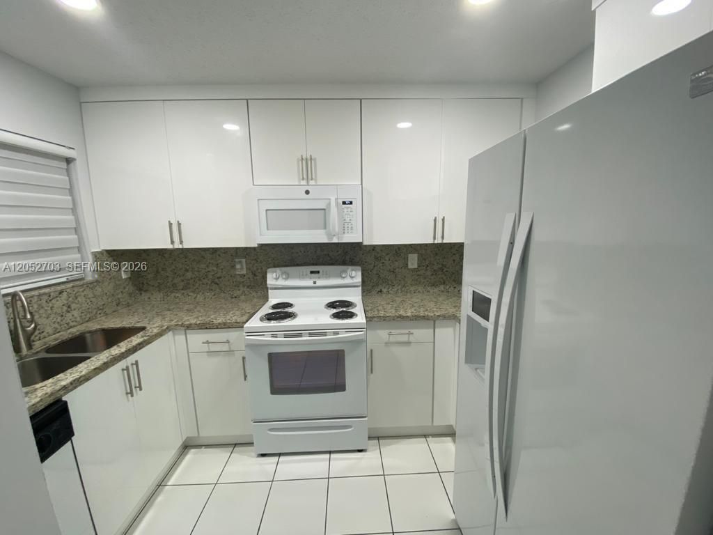 312 NW 114th Ave, Unit 4-103, Sweetwater, FL 33172 Photo