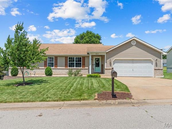 813 Northridge Drive, Marthasville, MO 63357