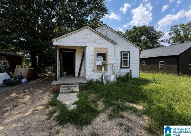 3004 Mckleroy Avenue, Anniston, AL 36201 Main Photo