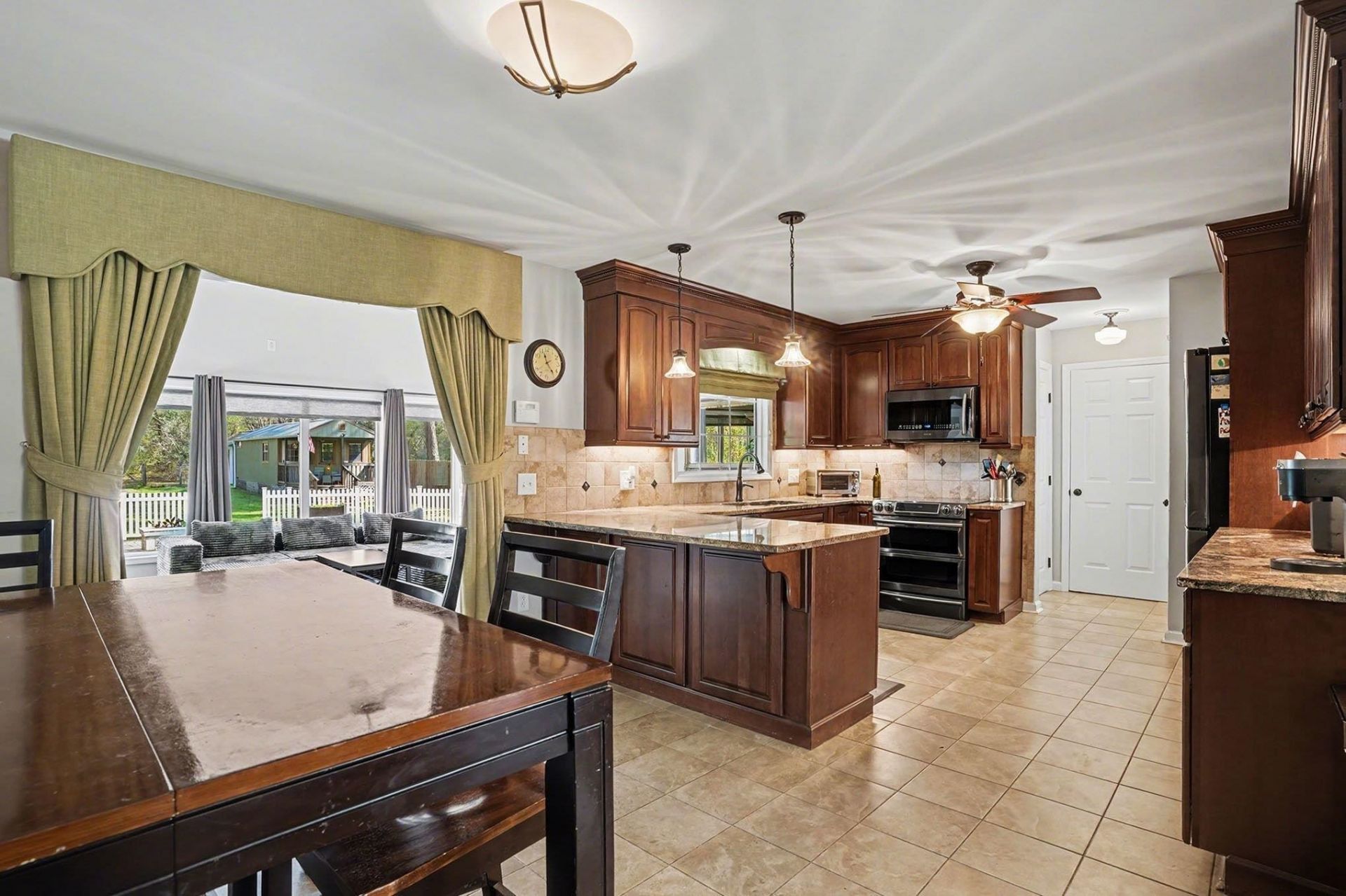 4809 Forest Dr. Photo 14