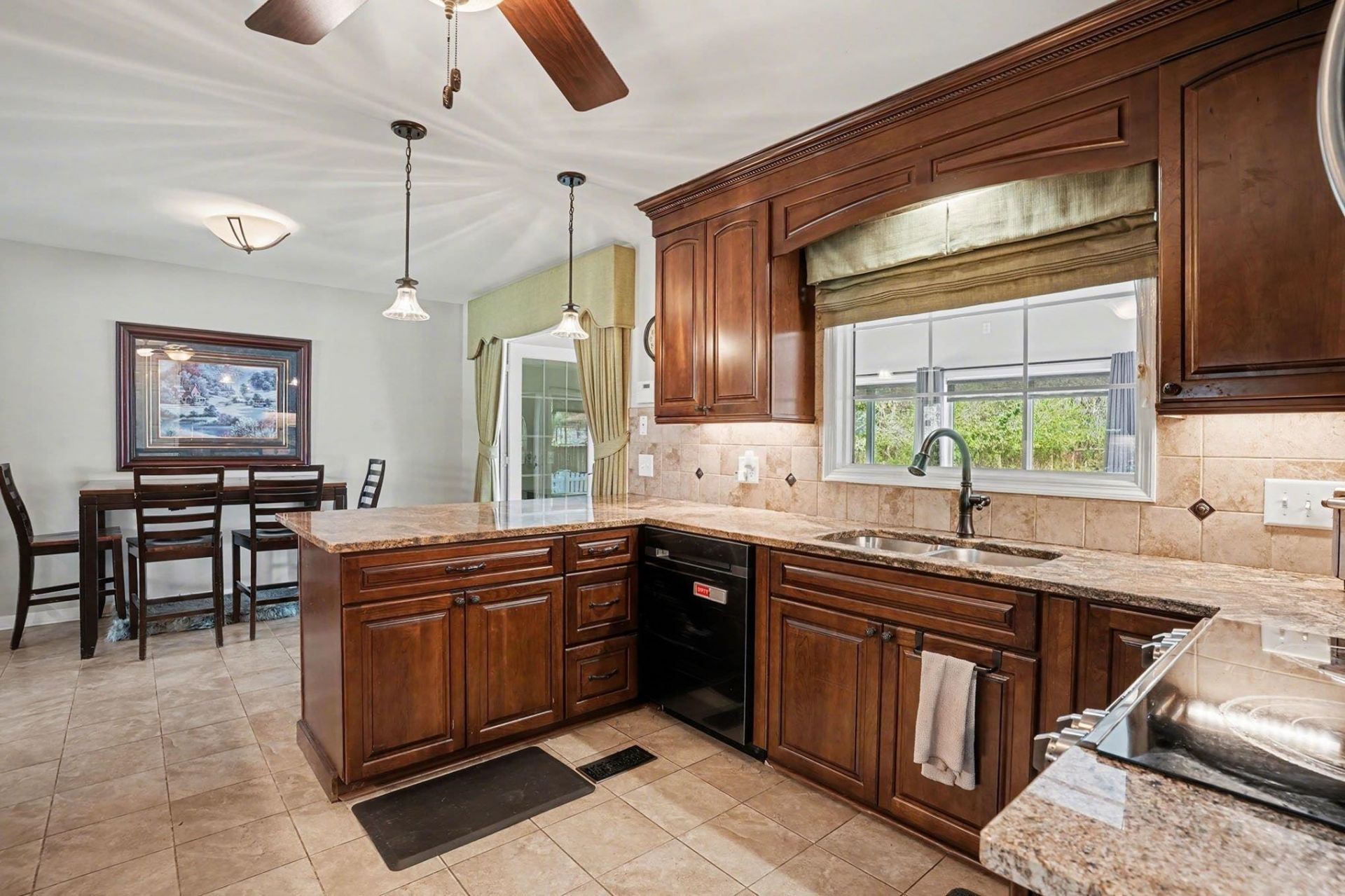 4809 Forest Dr. Photo 17