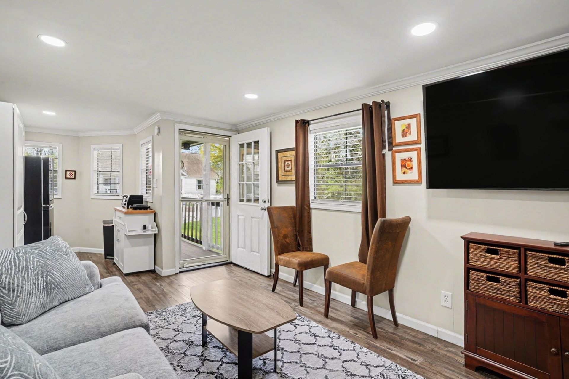 4809 Forest Dr. Photo 37