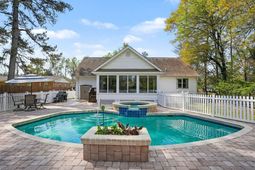4809 Forest Dr. photo 4