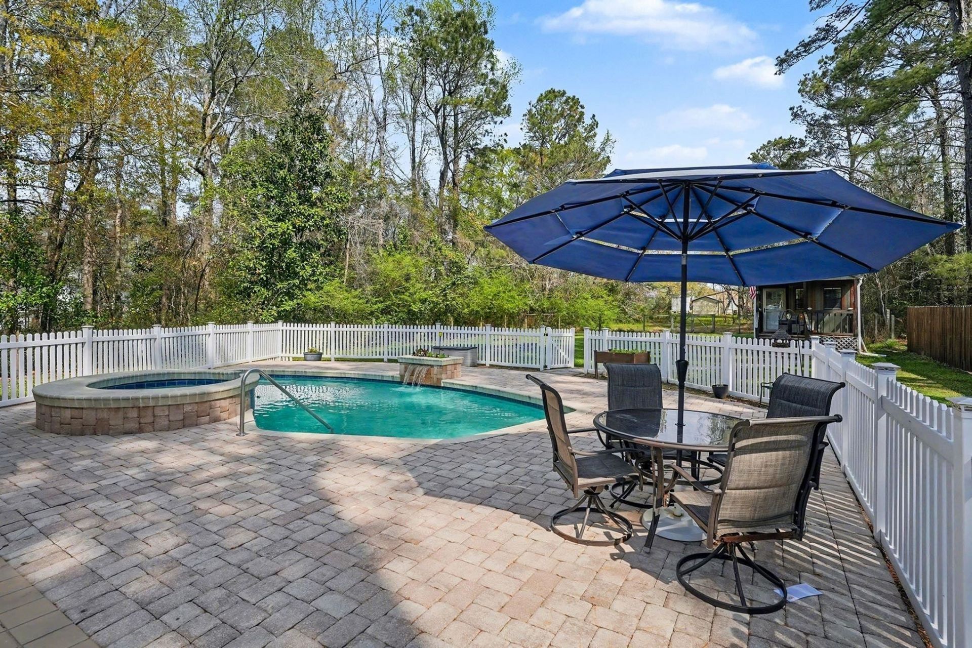 4809 Forest Dr. Photo 41