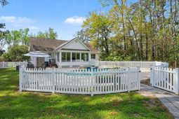4809 Forest Dr. photo 4