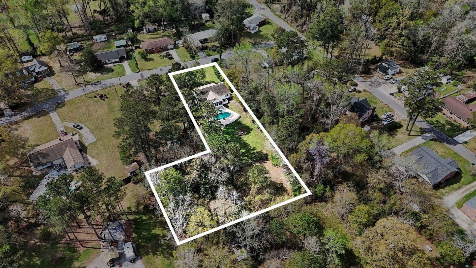 4809 Forest Dr. Photo 7