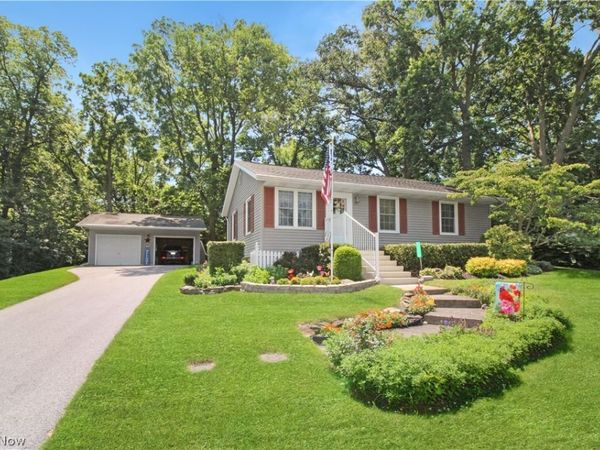 4336 E Ledge Road , Port Clinton, OH 43452