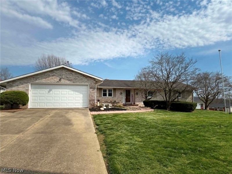 354 Mound Road, Duncan Falls, OH 43734 Photo 1