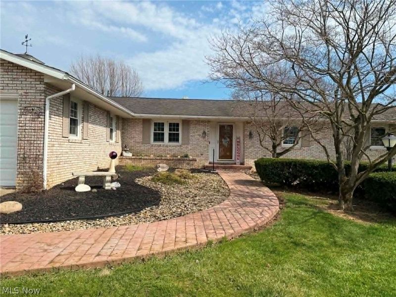354 Mound Road, Duncan Falls, OH 43734 Photo 2