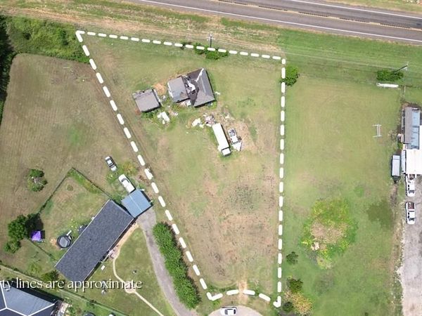 180 Choice Drive, Palmer, TX 75152