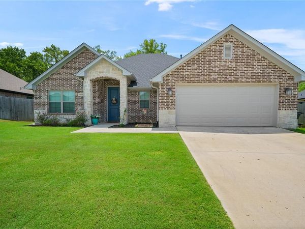 11479 Lindsey Garden Drive , Tyler, TX 75709