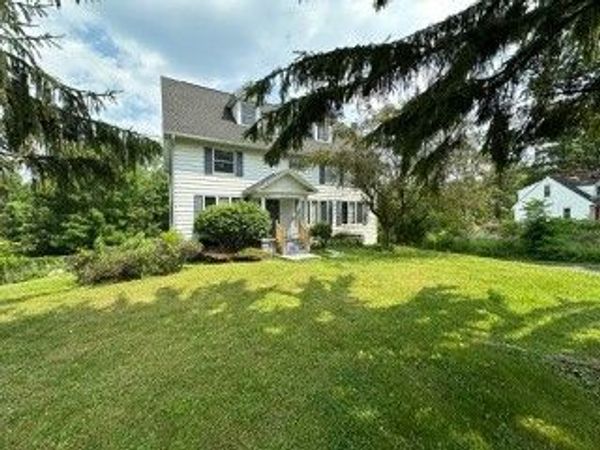 1400 Blossom Road, Rochester, NY 14610