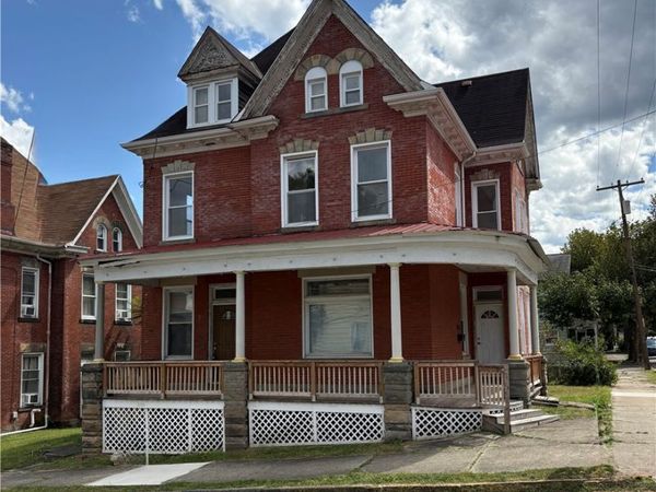 236 Washington Ave, Charleroi, PA 15022
