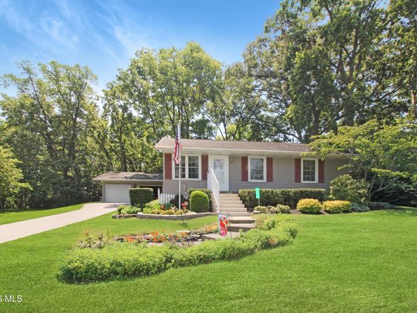 4336 E Ledge Road , Port Clinton, OH 43452