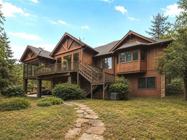 621 Crystal Bay Drive , Denton, NC 27239