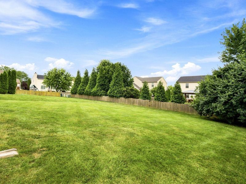 7637 ELGIN TRAIL Drive, Blacklick, OH 43004 Photo 36
