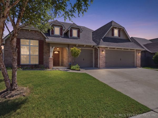 2016 E 132nd Place S, Bixby, OK 74008