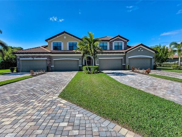 9512 Napoli LN , Unit 101, NAPLES, FL 34113