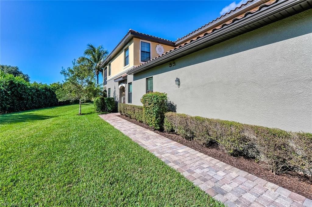9512 Napoli Ln , Unit 101, Naples, FL 34113 Photo