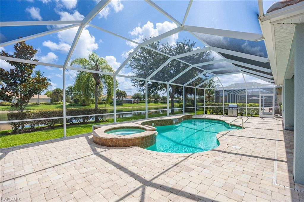 8562 Veronawalk Cir , Naples, FL 34114 Photo