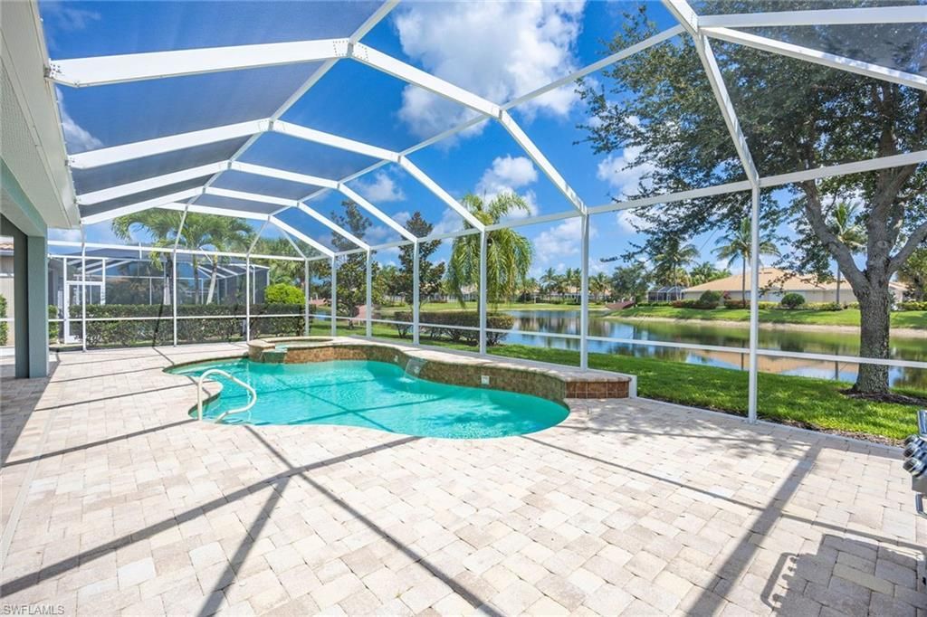 8562 Veronawalk Cir , Naples, FL 34114 Photo