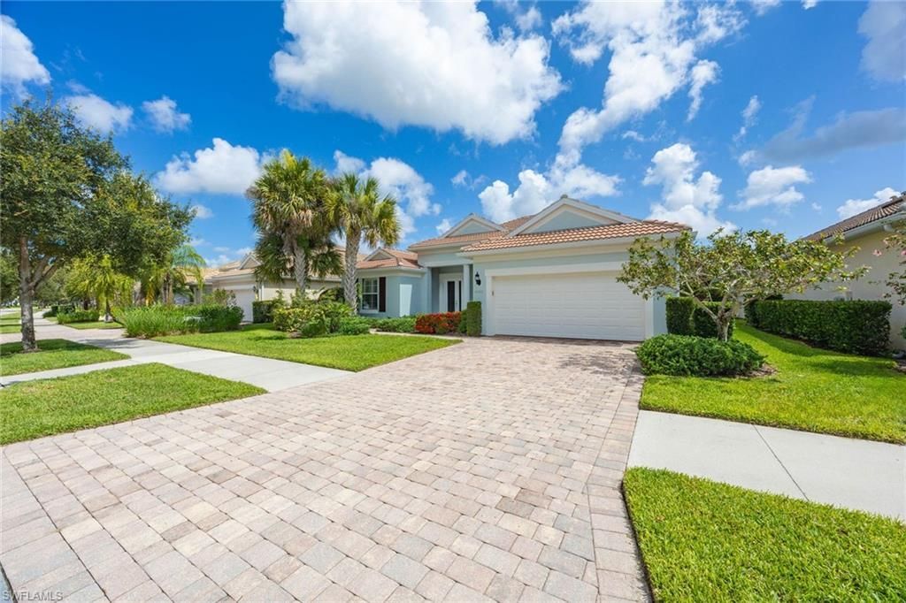 8562 Veronawalk Cir , Naples, FL 34114 Photo
