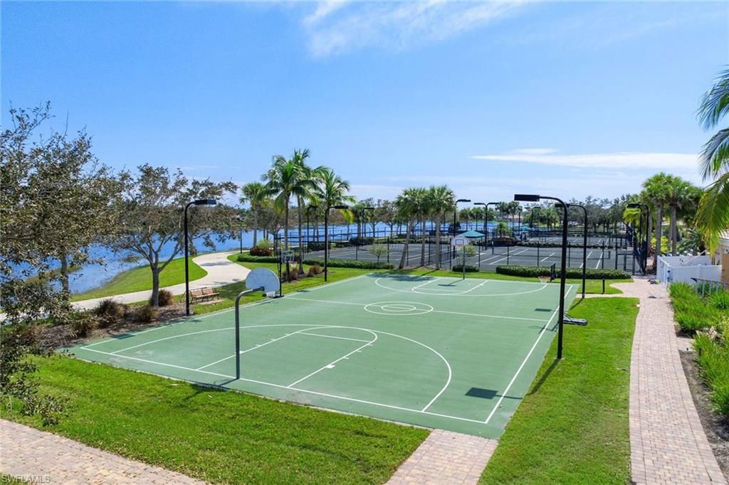 8562 Veronawalk Cir , Naples, FL 34114 Photo