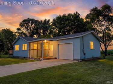 9204 Bray Road, Tuscola Twp, MI 48746