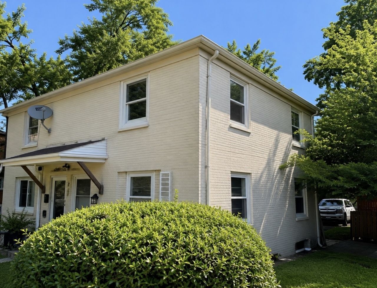 1037 Glenn Drive, North Chicago, IL 60064