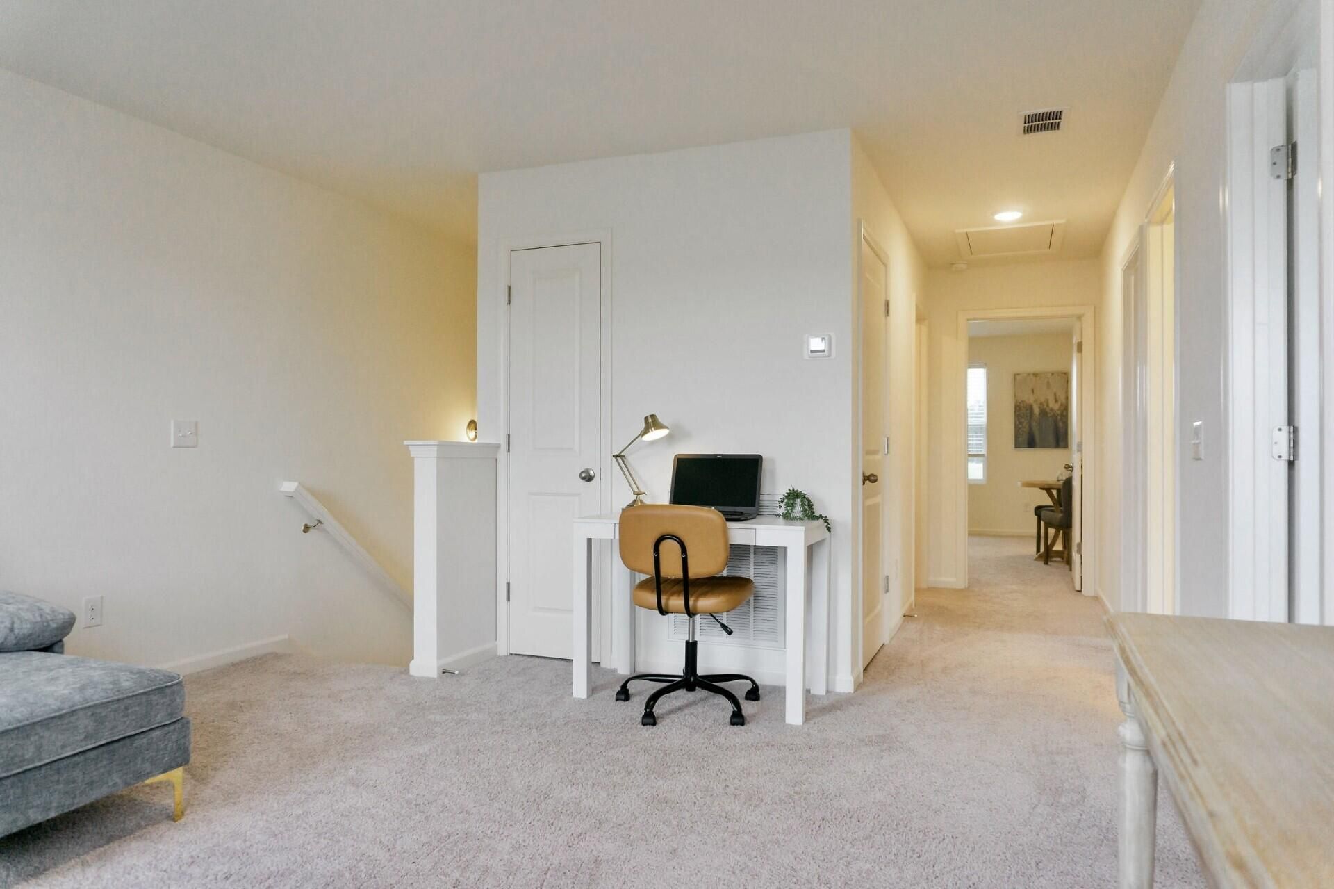 228 Phoenix Drive Photo 11