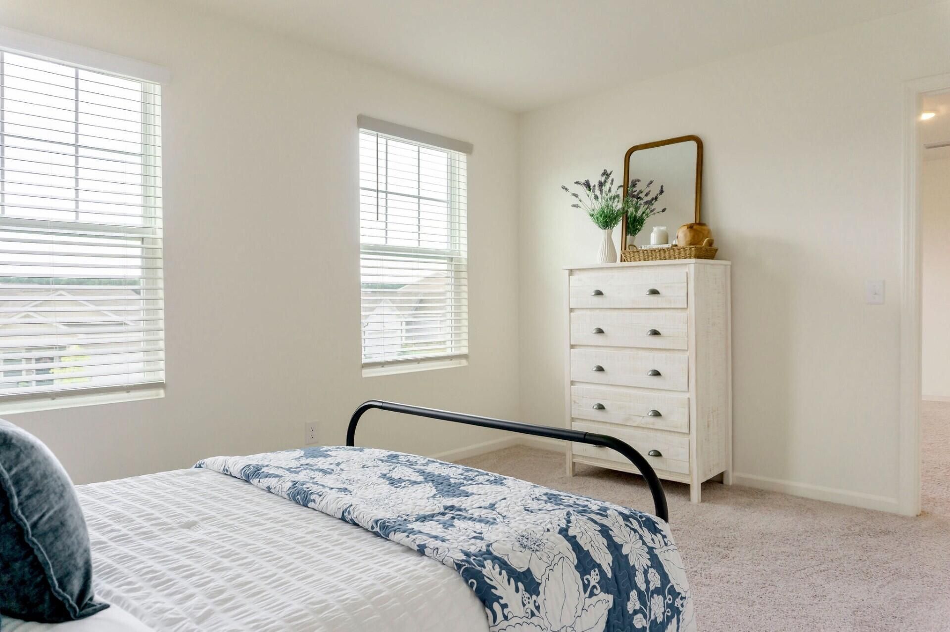 228 Phoenix Drive Photo 13