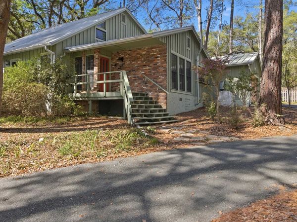 407 Nottingham Court , Tallahassee, FL 32312