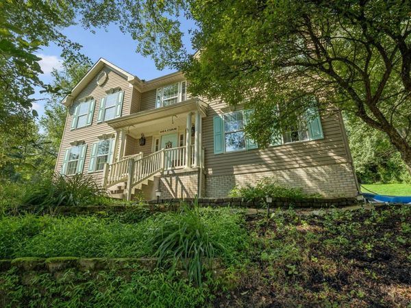 132 Shearer Road, New Kensington, PA 15068