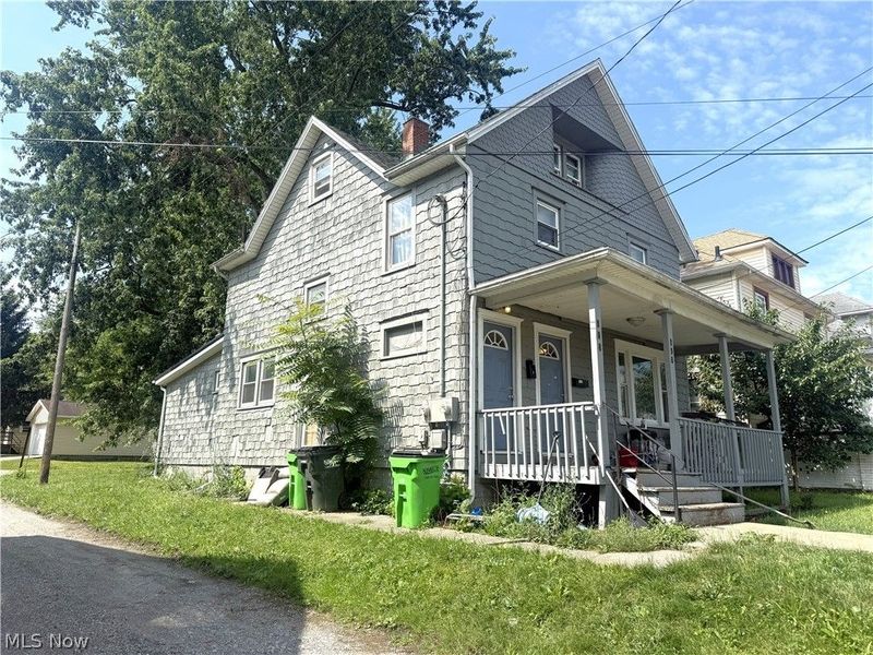 154 W Washington Street, Alliance, OH 44601 Photo 2