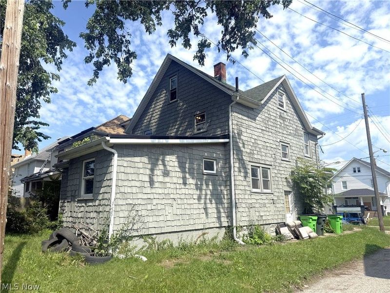 154 W Washington Street, Alliance, OH 44601 Photo 3