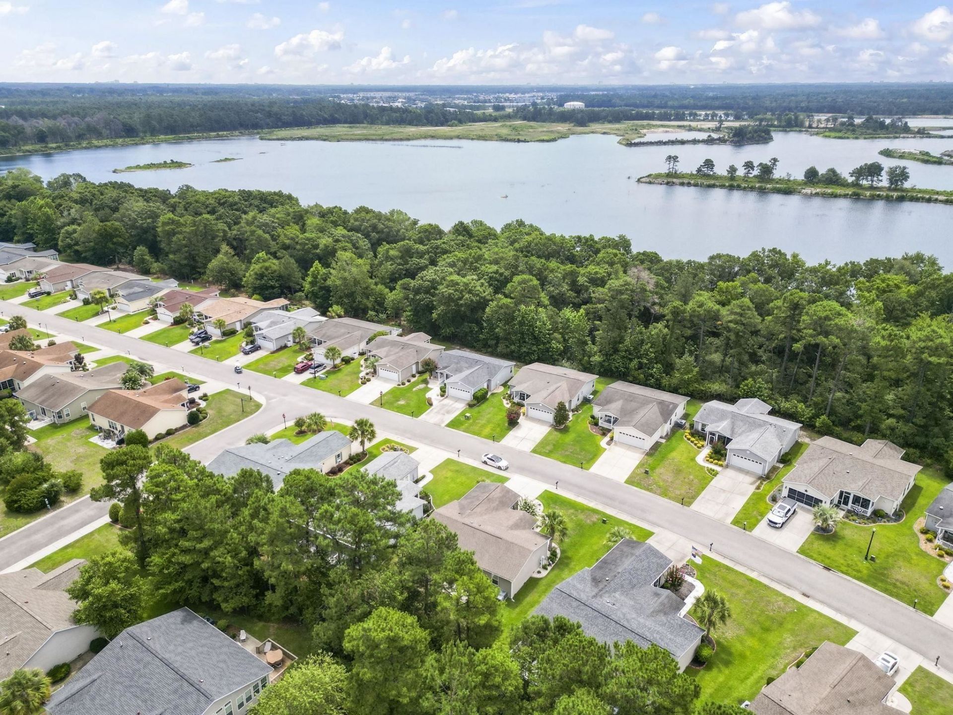 338 Lakeside Crossing Dr.  Photo 25