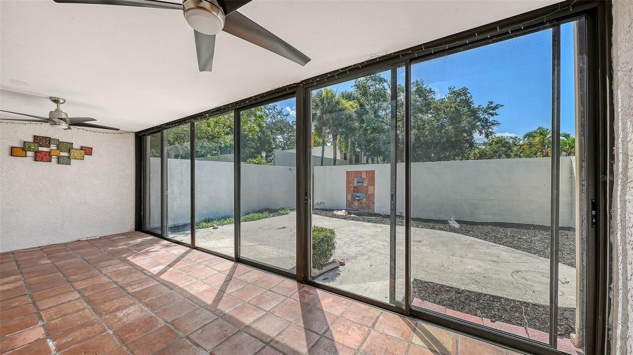 664 Woodlawn Drive, Bradenton, FL 34210 Photo