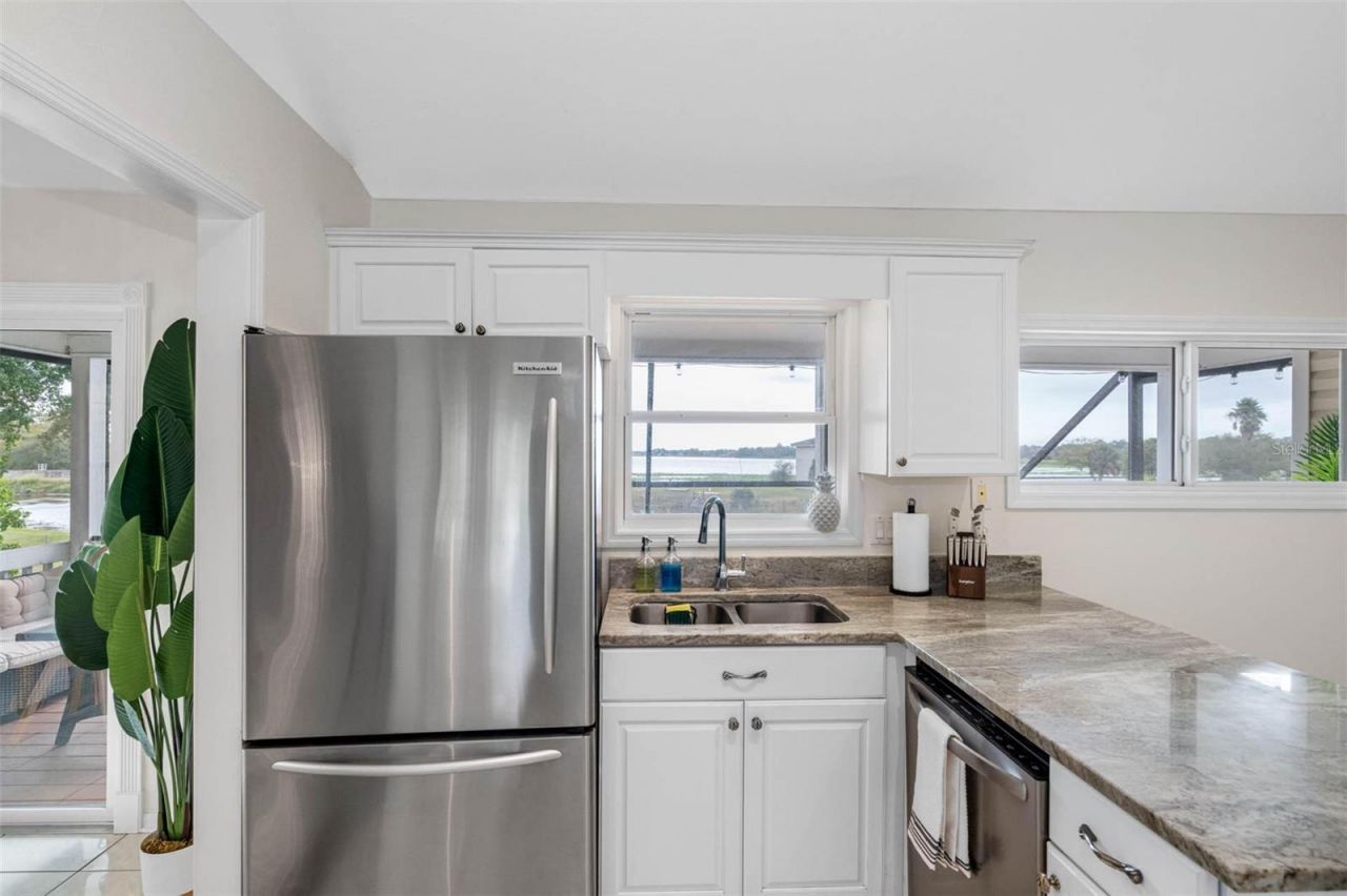 12692 Pineway Drive, Largo, FL 33773 Photo