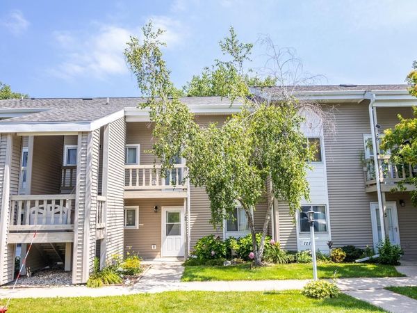 717 E Lakeview 4 Rd, Hustisford, WI 53034