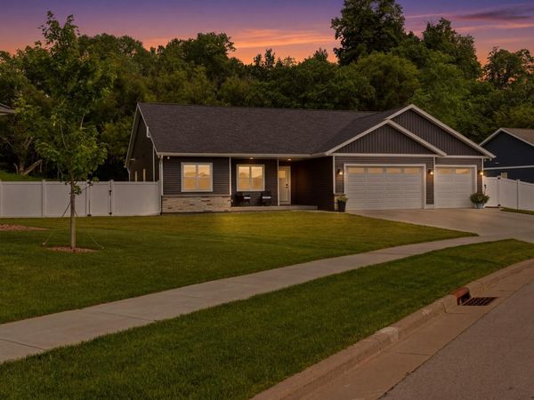 3207 Cortland St, Holmen, WI 54636