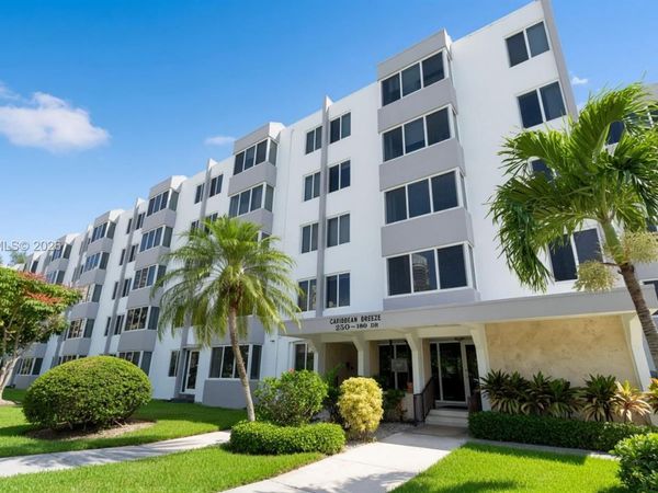 250 180th Dr , Unit 158, Sunny Isles Beach, FL 33160