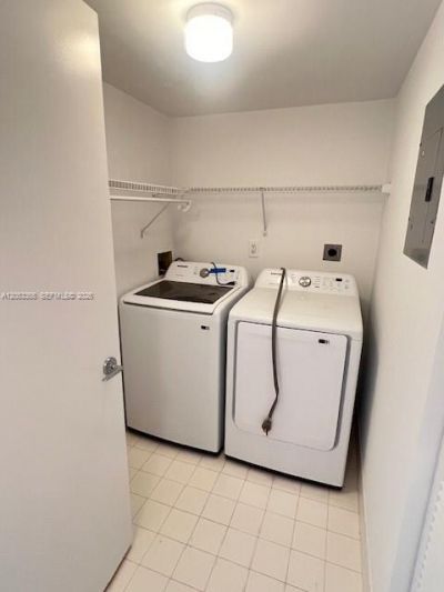 3600 Yacht Club Dr, Unit 504, Aventura, FL 33180 Photo