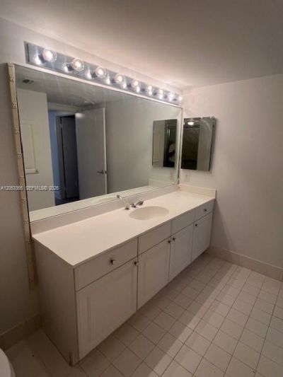 3600 Yacht Club Dr, Unit 504, Aventura, FL 33180 Photo