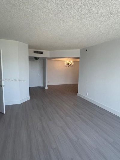 3600 Yacht Club Dr, Unit 504, Aventura, FL 33180 Photo