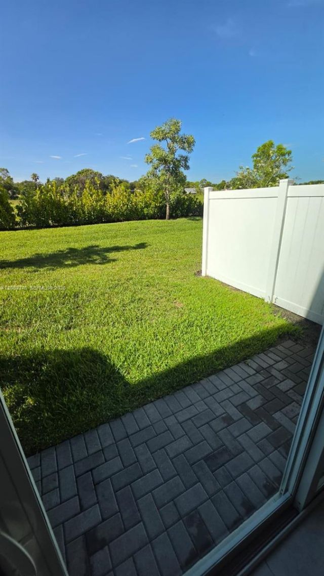 694 SE Lake Falls St , Port Saint Lucie, FL 34984 Photo
