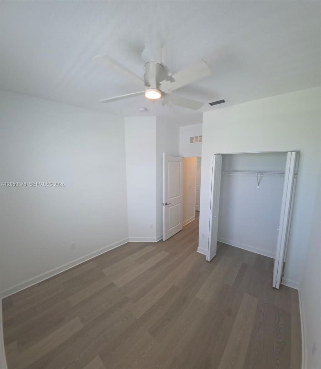 694 SE Lake Falls St , Port Saint Lucie, FL 34984 Photo