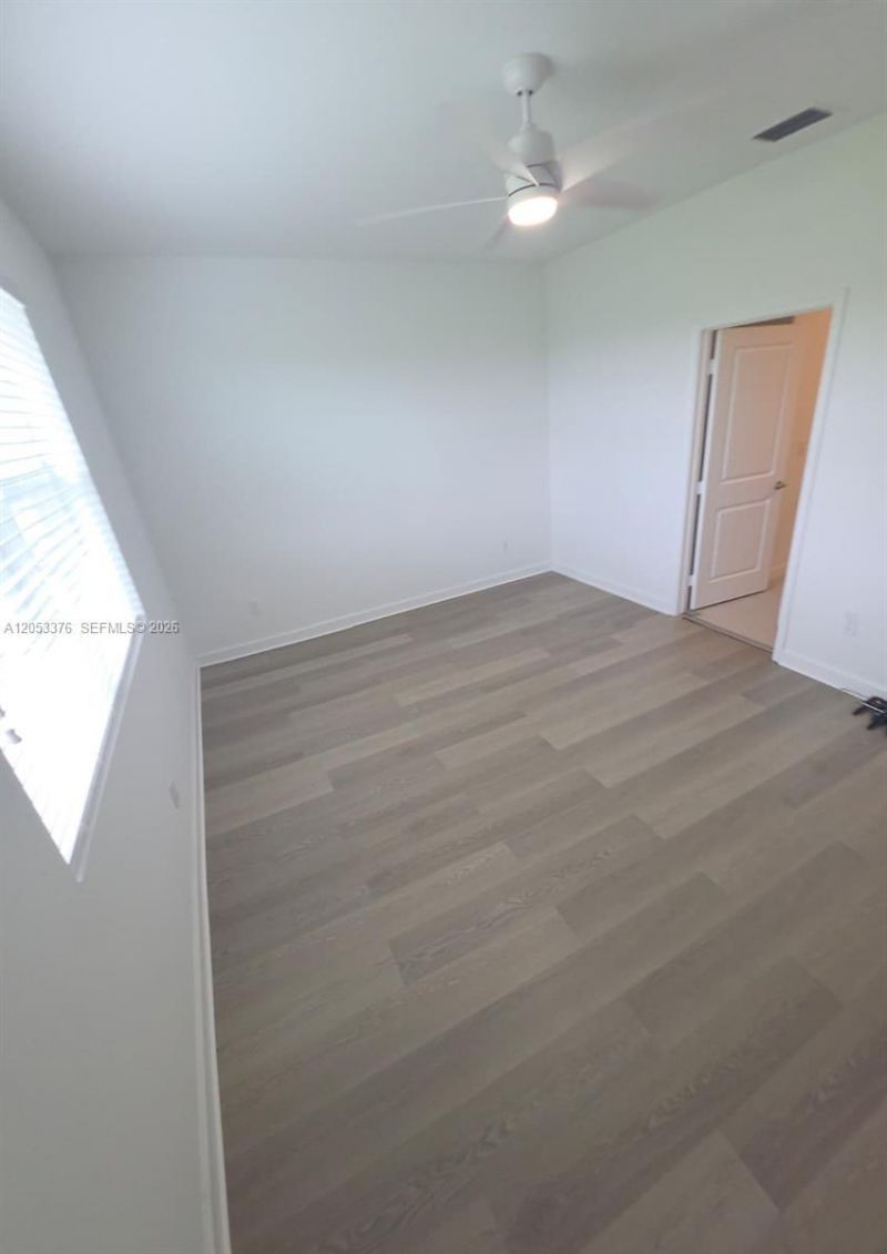 694 SE Lake Falls St , Port Saint Lucie, FL 34984 Photo
