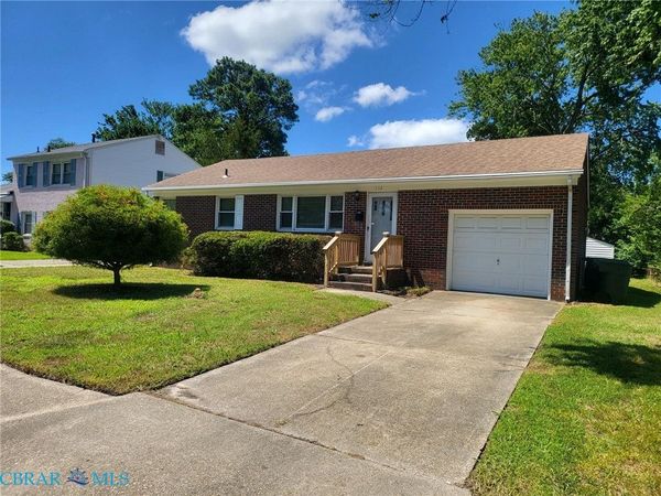 112 Valirey Drive , Hampton, VA 23669