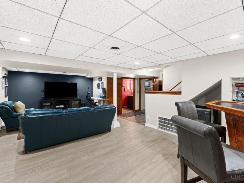 7833 Colton Lane, Deer Park, OH 45236 Photo 24